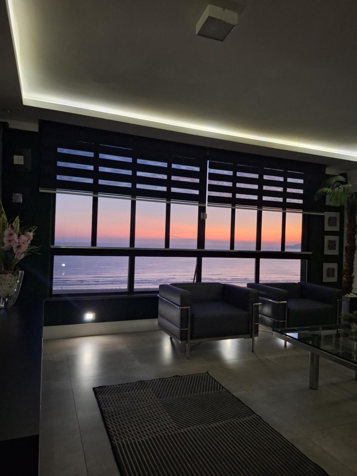 Apartamento Frente Mar Moderno 130M2 Сантос Екстериор снимка